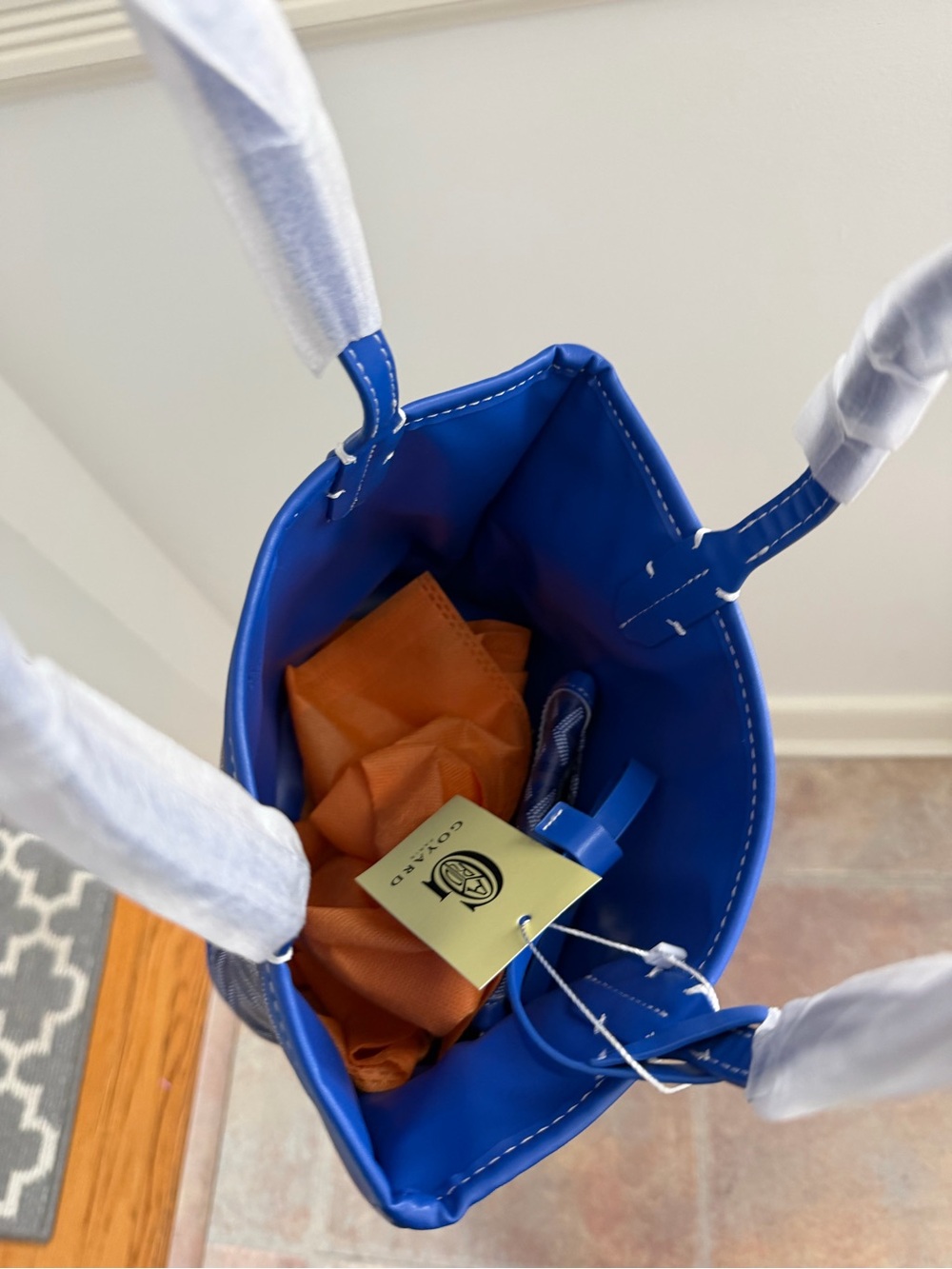 Blue Patterned Tote Bag - Women's Handbag - Picture 5 of 6